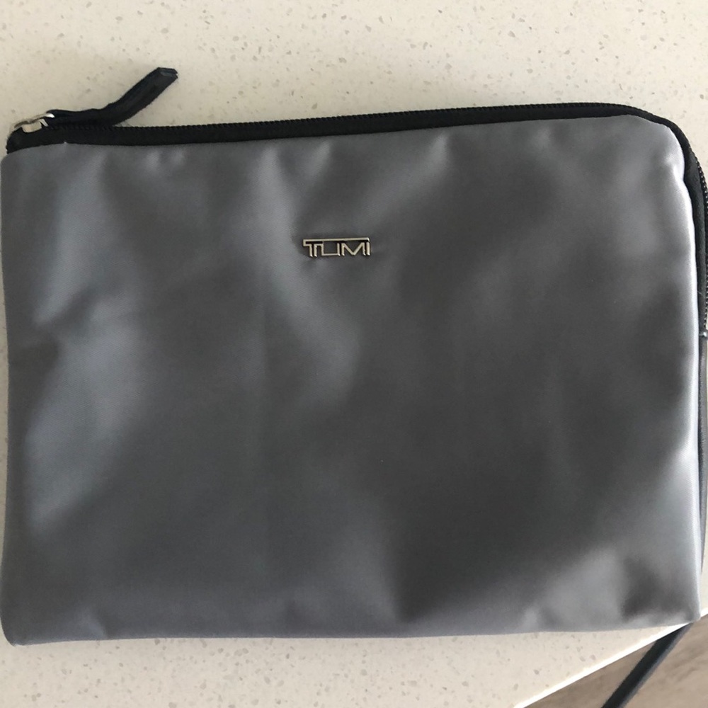 Tumi toiletry bag